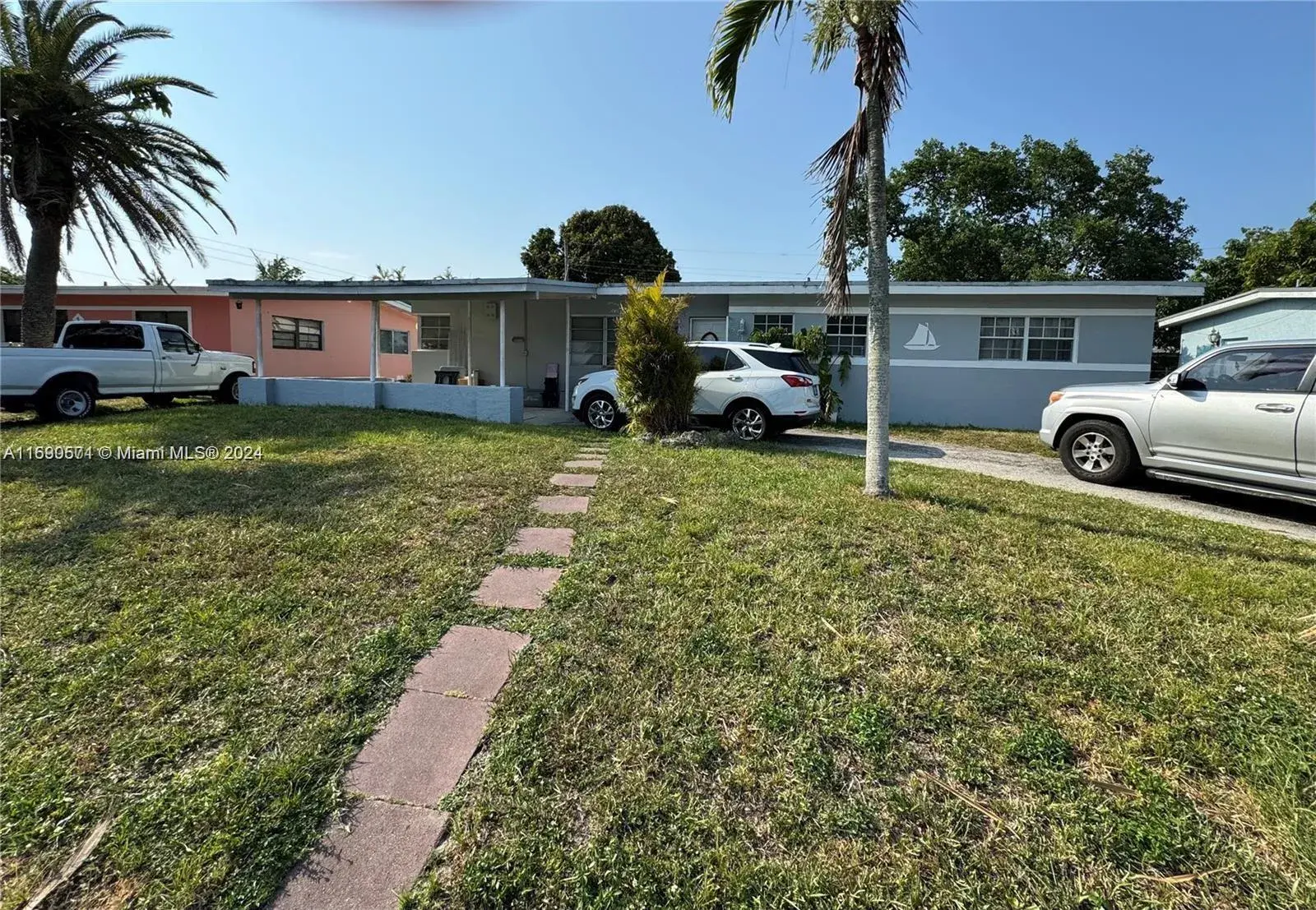 3 bedroom 2 bath Residential for sale at 511 NE 172nd St, North Miami Beach FL 33162