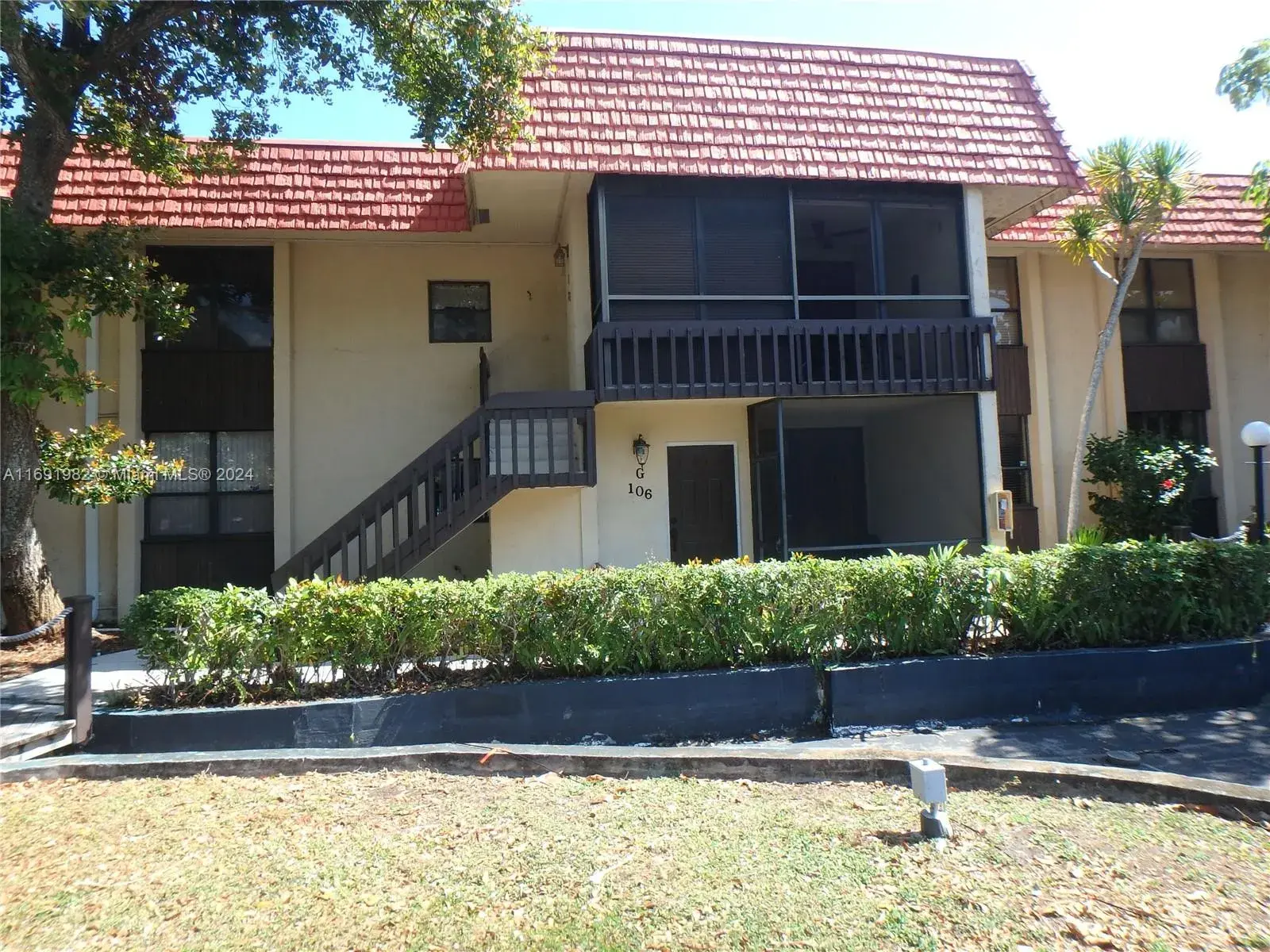740 NE 199th St # 206G, Miami FL 33179