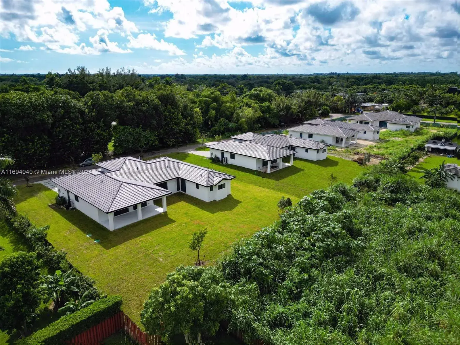 5 bedroom 4 bath Residential for sale at 23060 SW 154 ct, Miami FL 33170