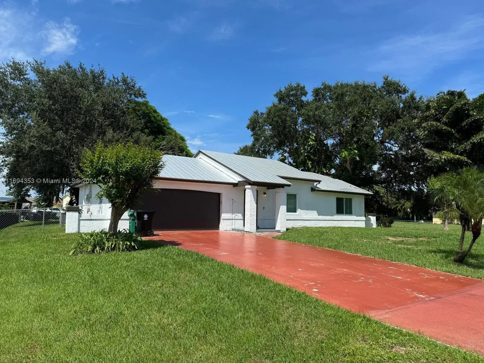 2 bedroom 2 bath Residential for sale at 1663 SW Ruiz Ter, Port St. Lucie FL 34953