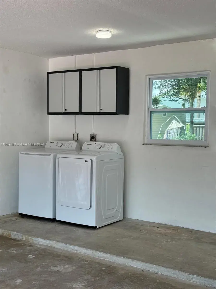 1663 SW Ruiz Ter, Port St. Lucie FL 34953