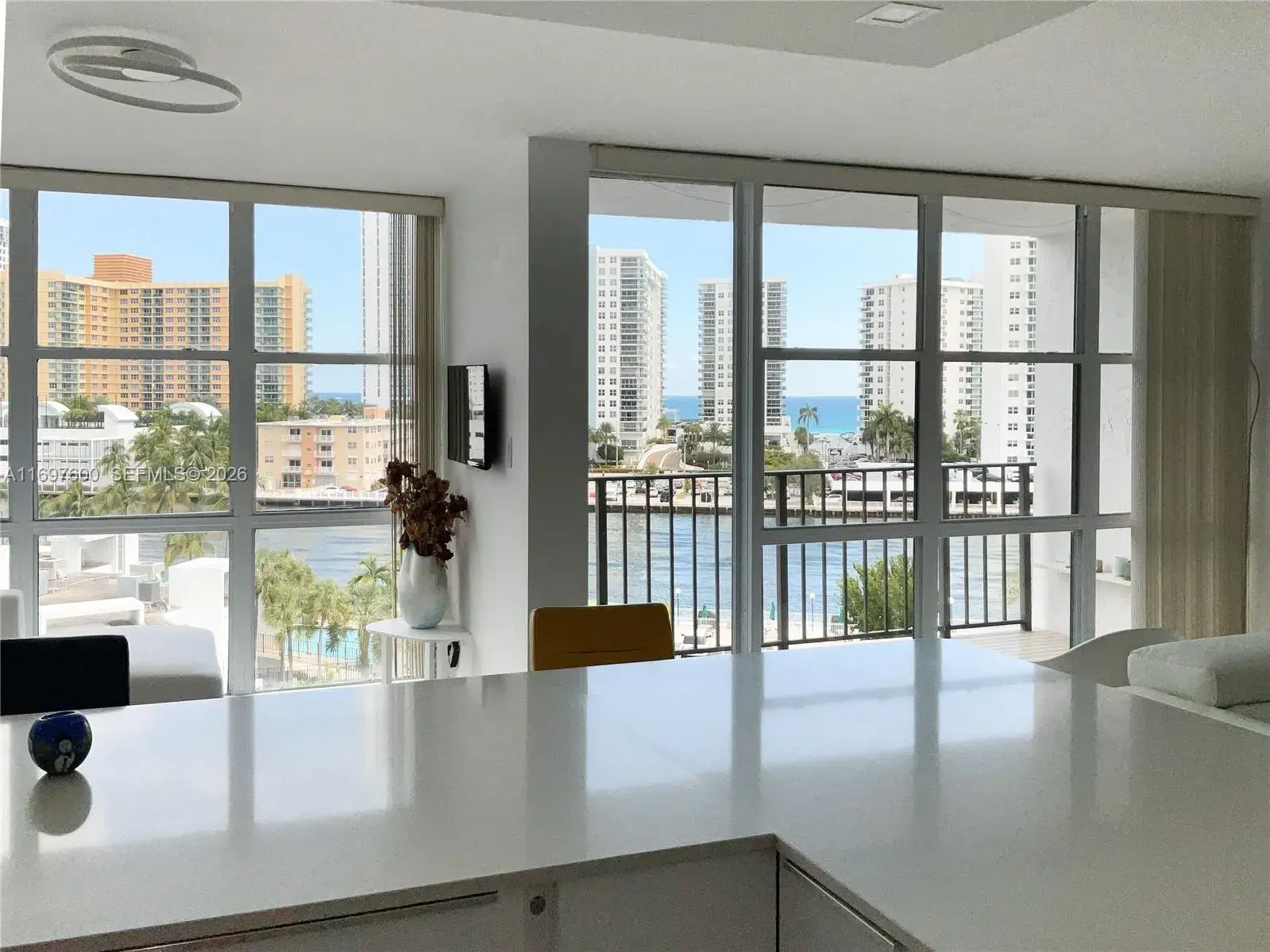 1 bedroom 2 bath Residential for sale at 800 Parkview Dr # 708, Hallandale Beach FL 33009