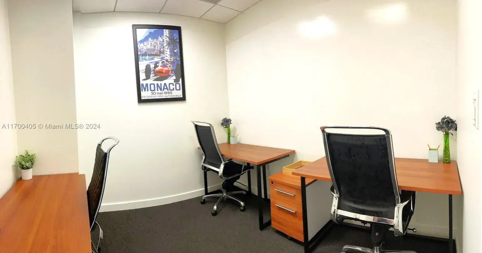 150 SE 2nd Ave # 321, Miami FL 33131