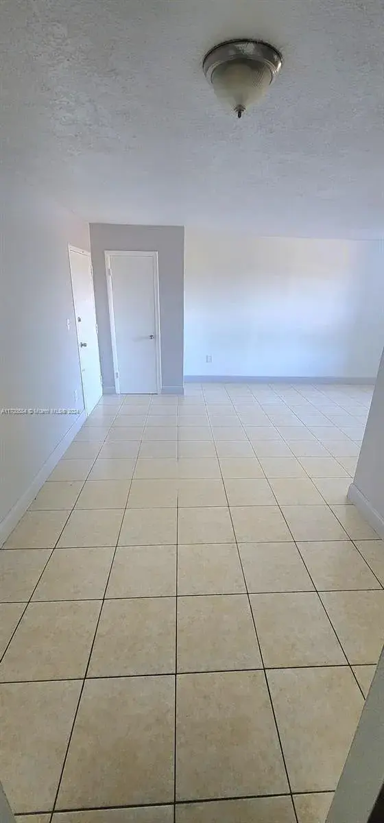 1805 W 56th St # 209, Hialeah FL 33012