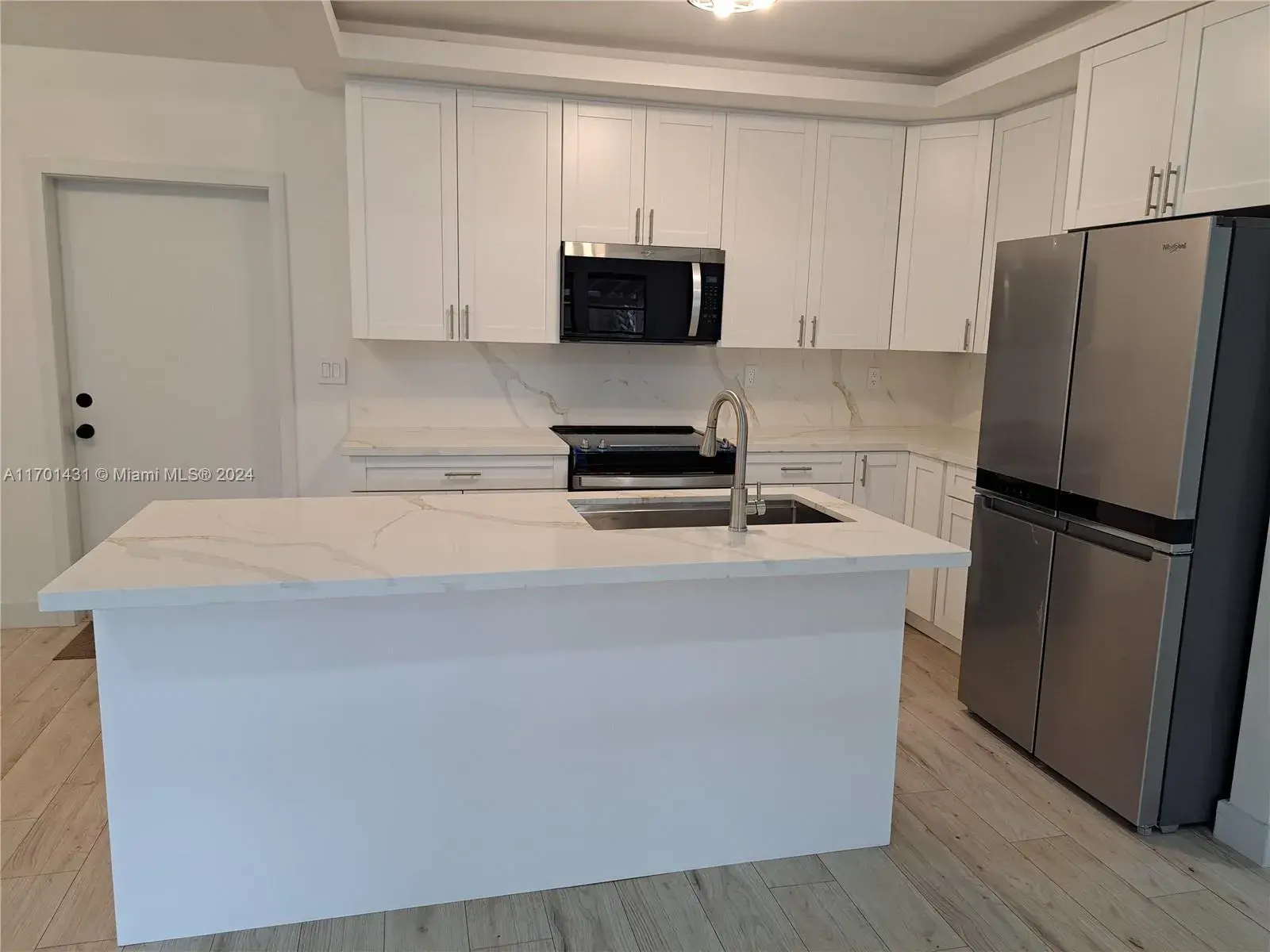 460 Carolina Ave, Fort Lauderdale FL 33312