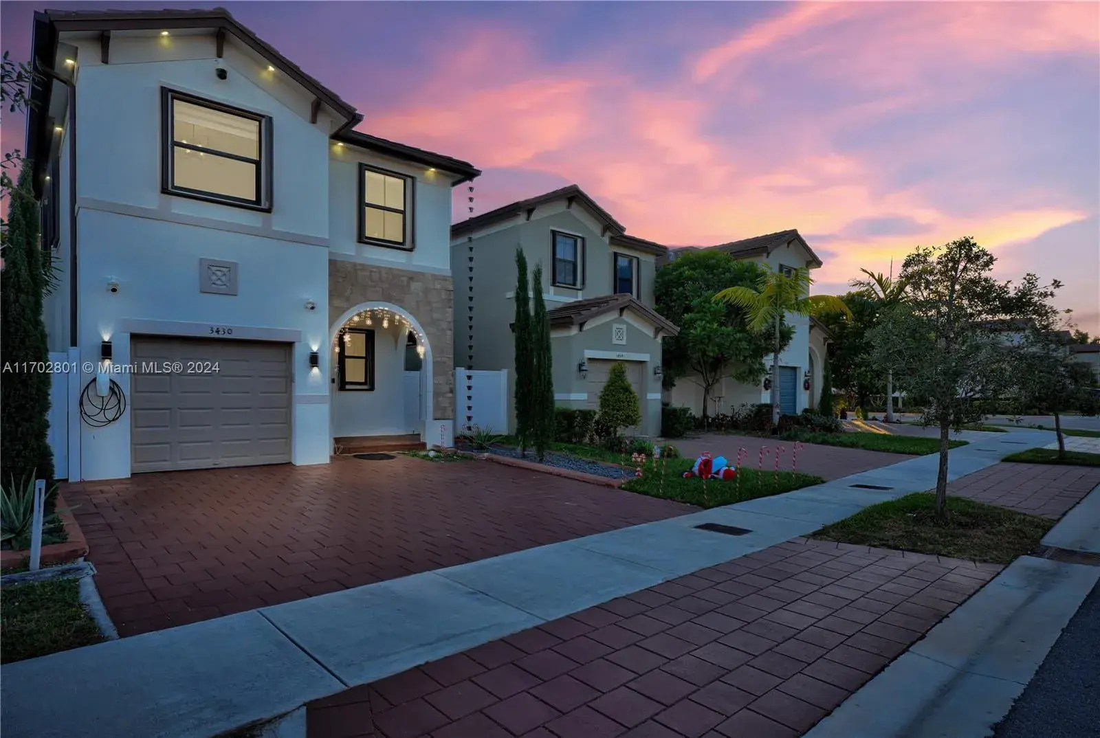 5 bedroom 3 bath Residential for sale at 3430 W 108th St, Hialeah FL 33018