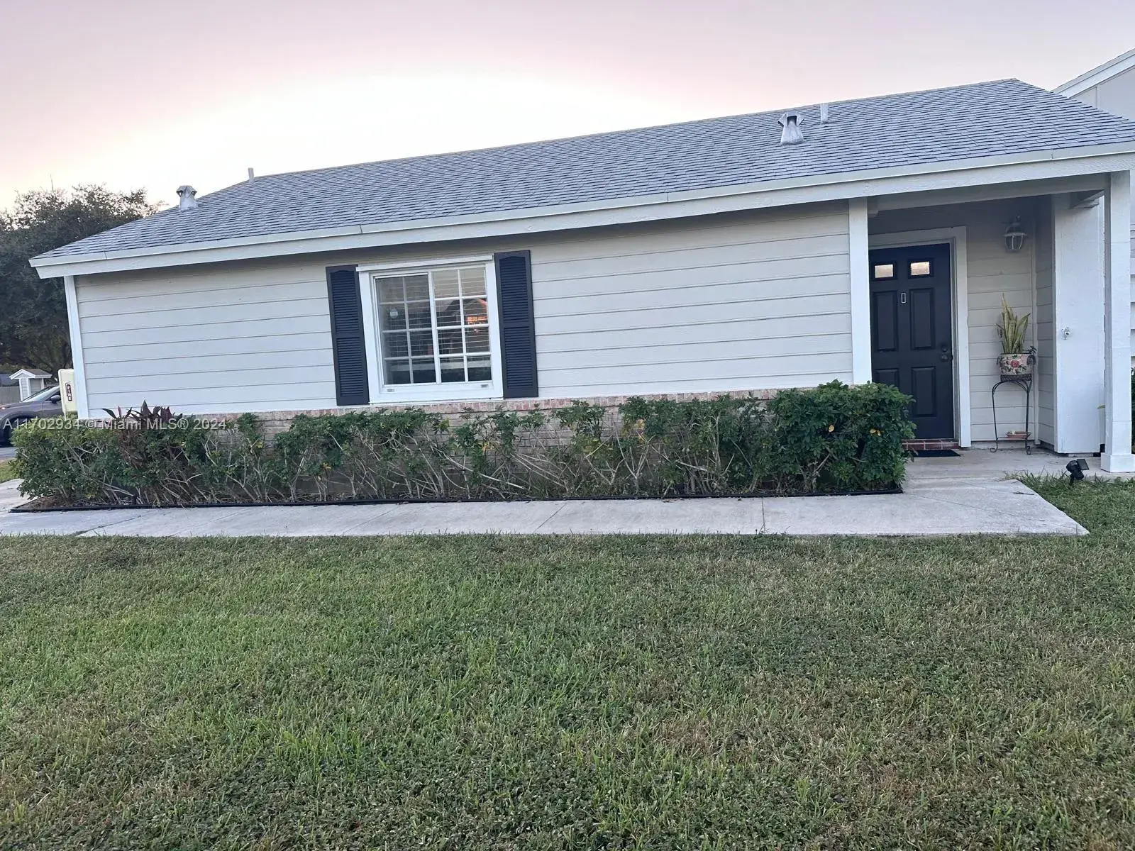 2 bedroom 2 bath Residential Lease for rent at 13796 SW 149th Cir Ln # 70, Miami FL 33186