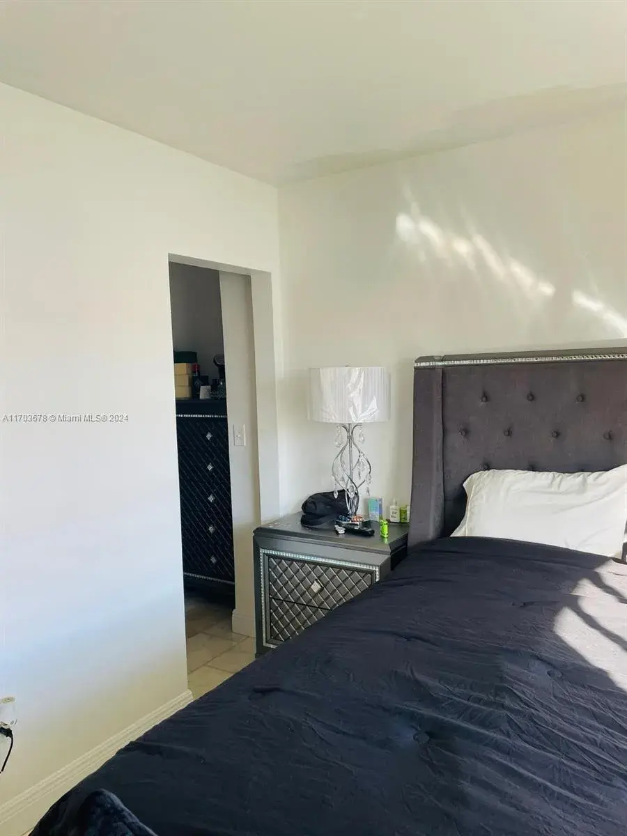 1526 Pennsylvania Ave # 14, Miami Beach FL 33139