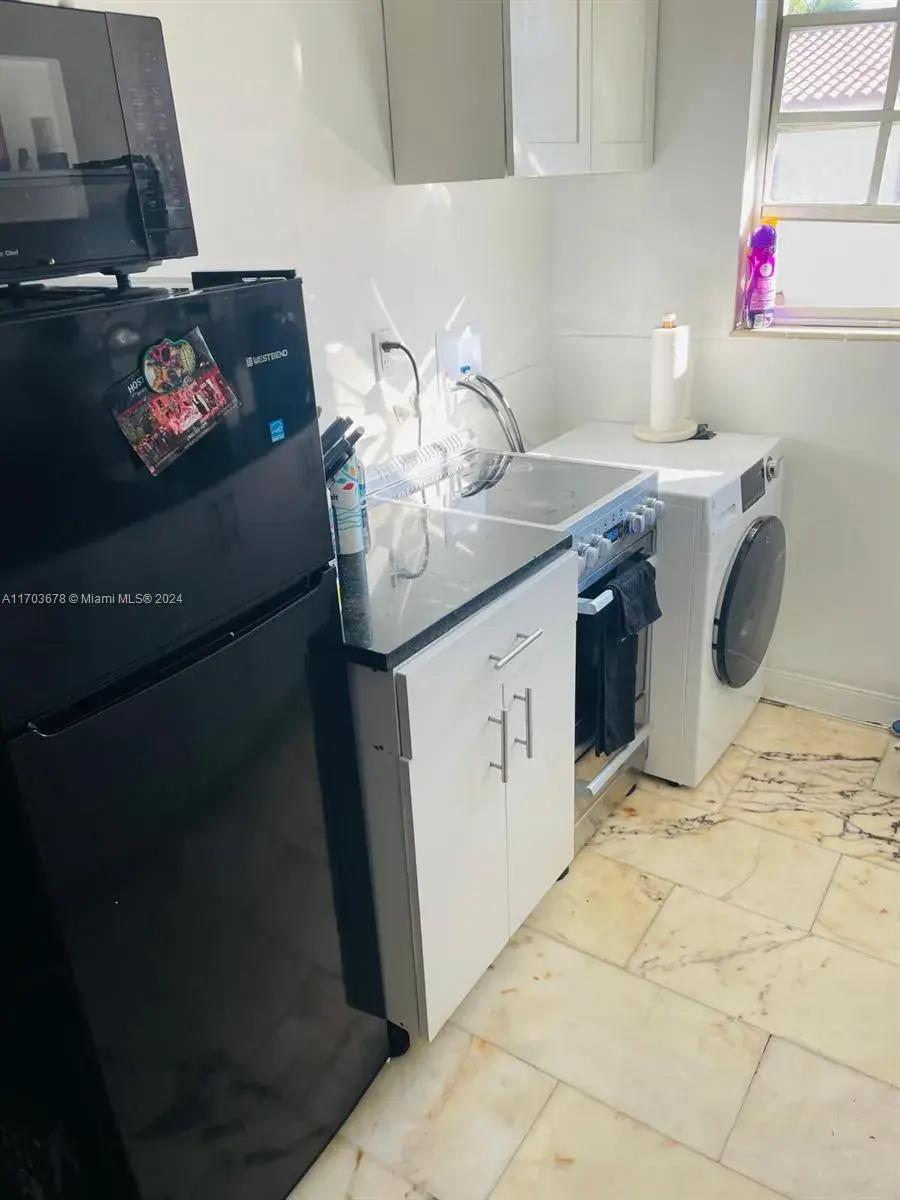 1526 Pennsylvania Ave # 14, Miami Beach FL 33139