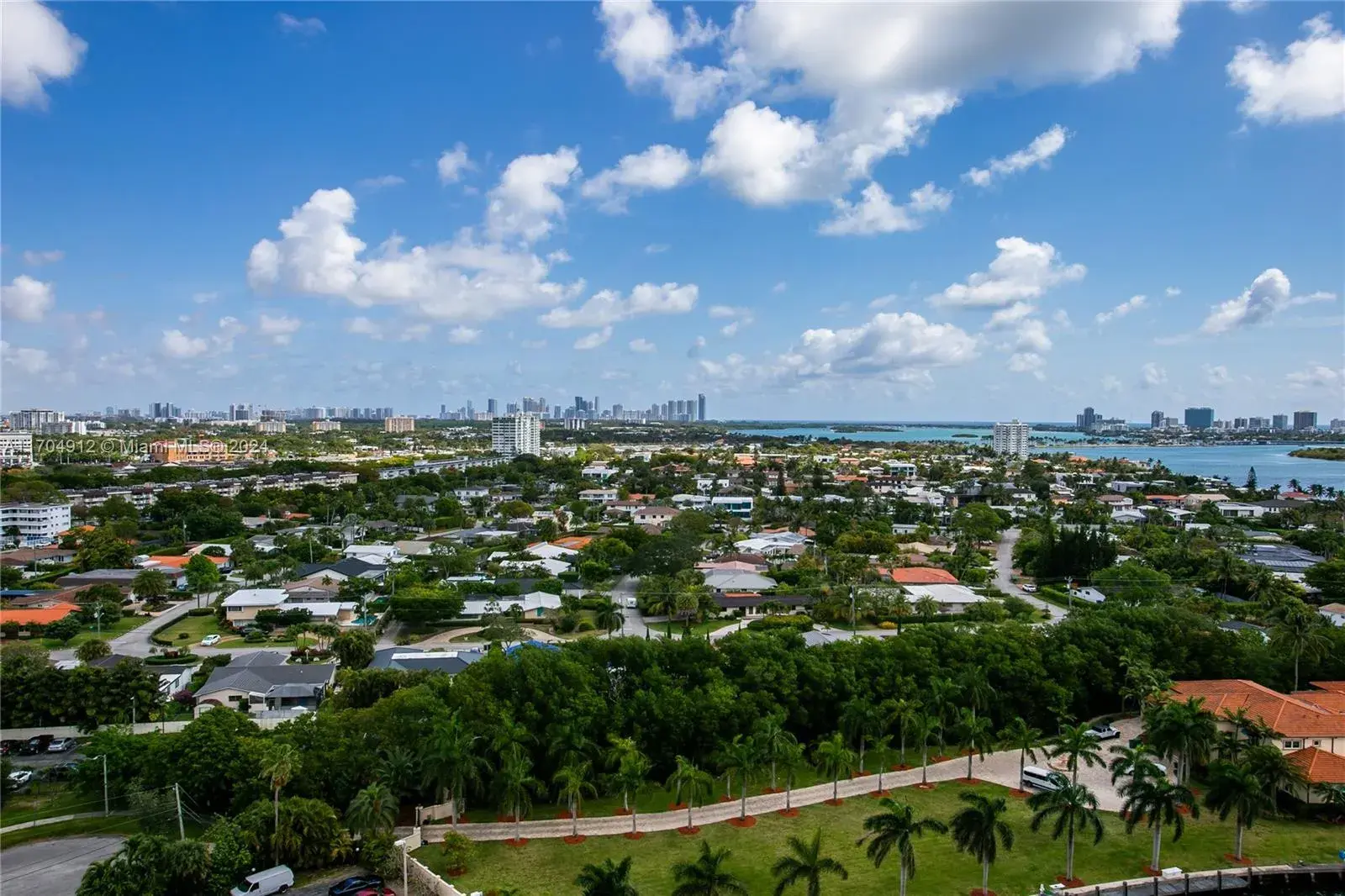 2 bedroom 3 bath Residential for sale at 1800 NE 114th St # 1911, Miami FL 33181