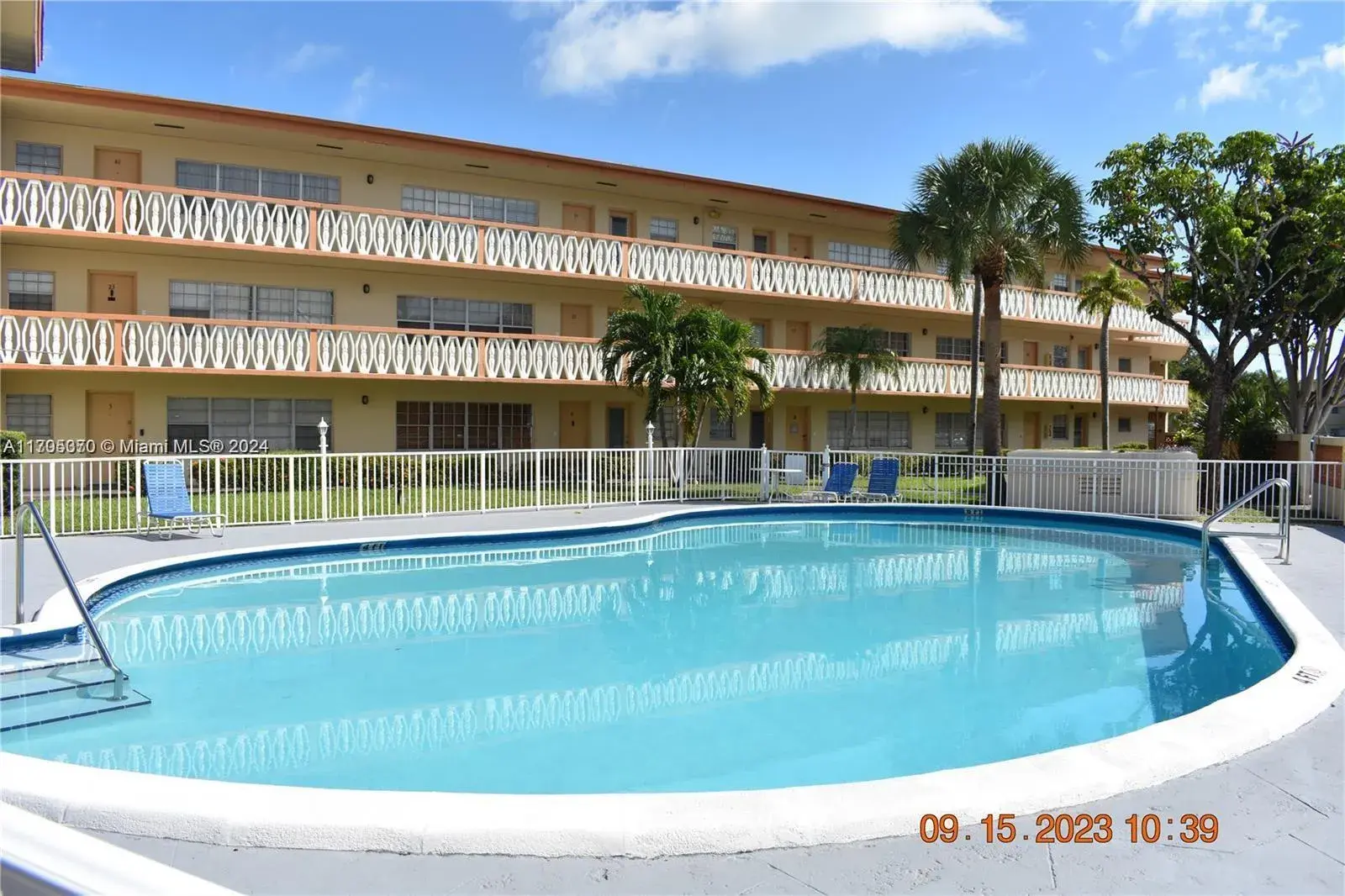 2 bedroom 2 bath Residential for sale at 11855 NE 19th Dr # 8, North Miami FL 33181
