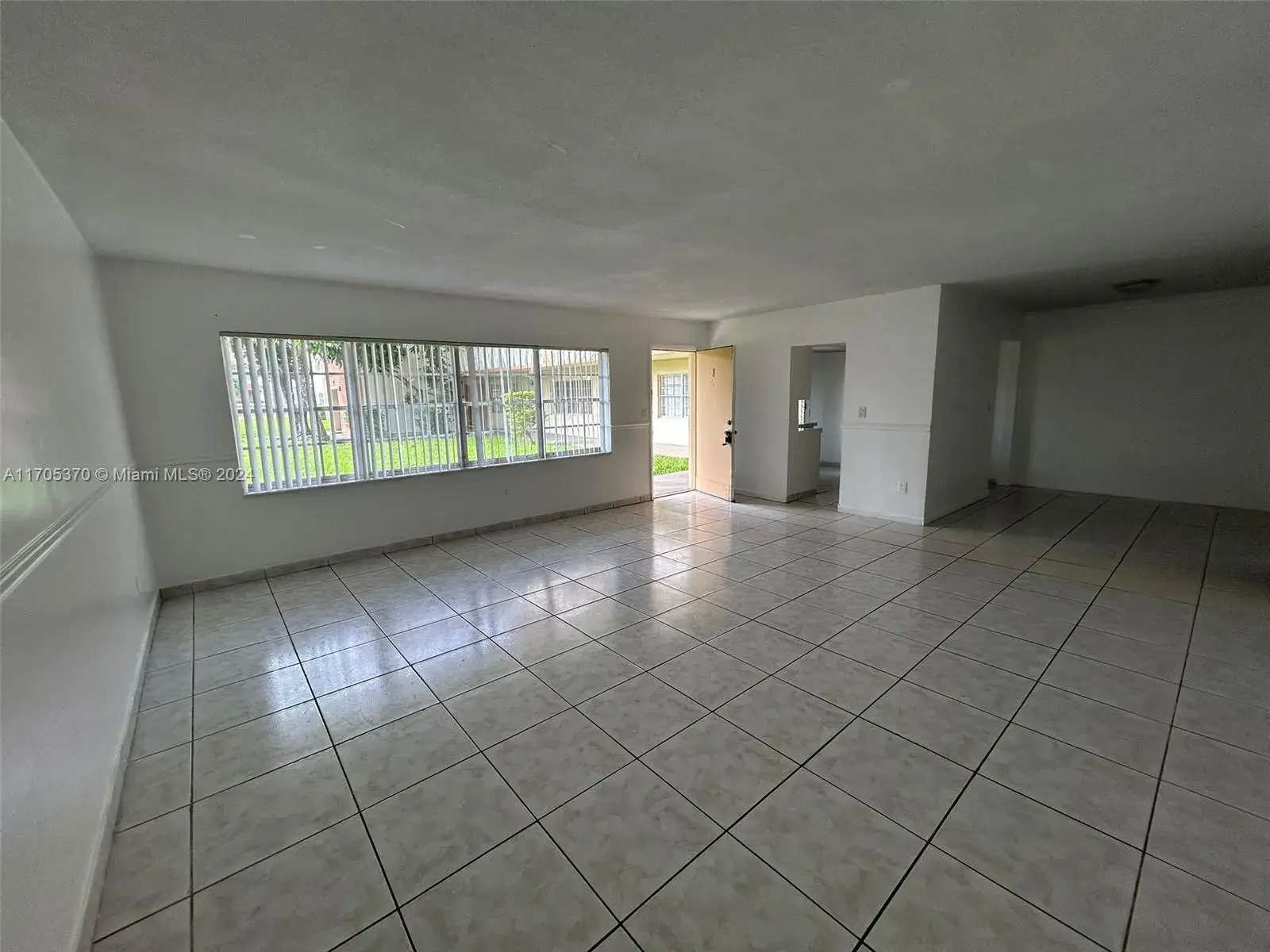 11855 NE 19th Dr # 8, North Miami FL 33181
