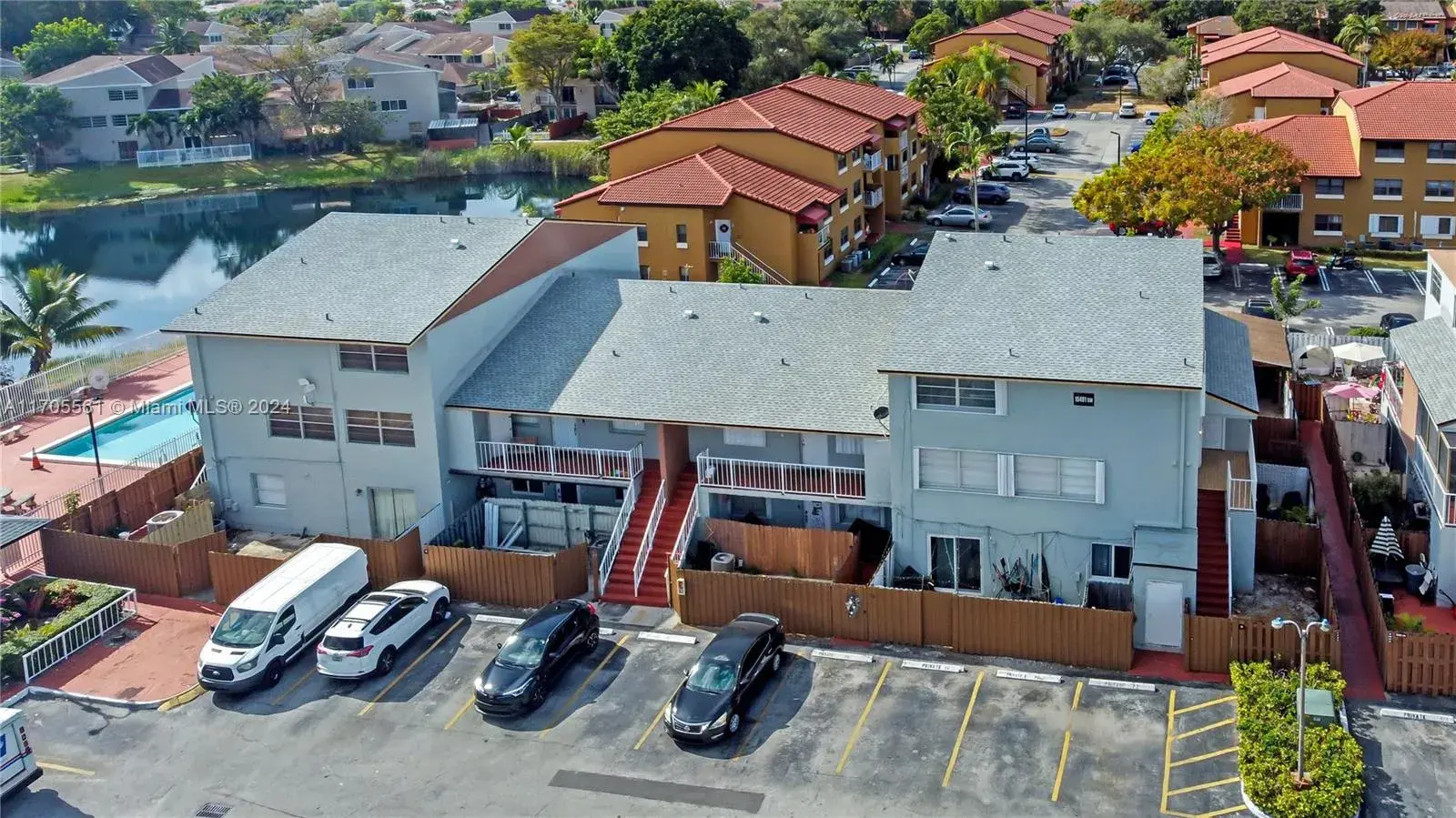 15481 SW 81st Cir Ln # 72, Miami FL 33193