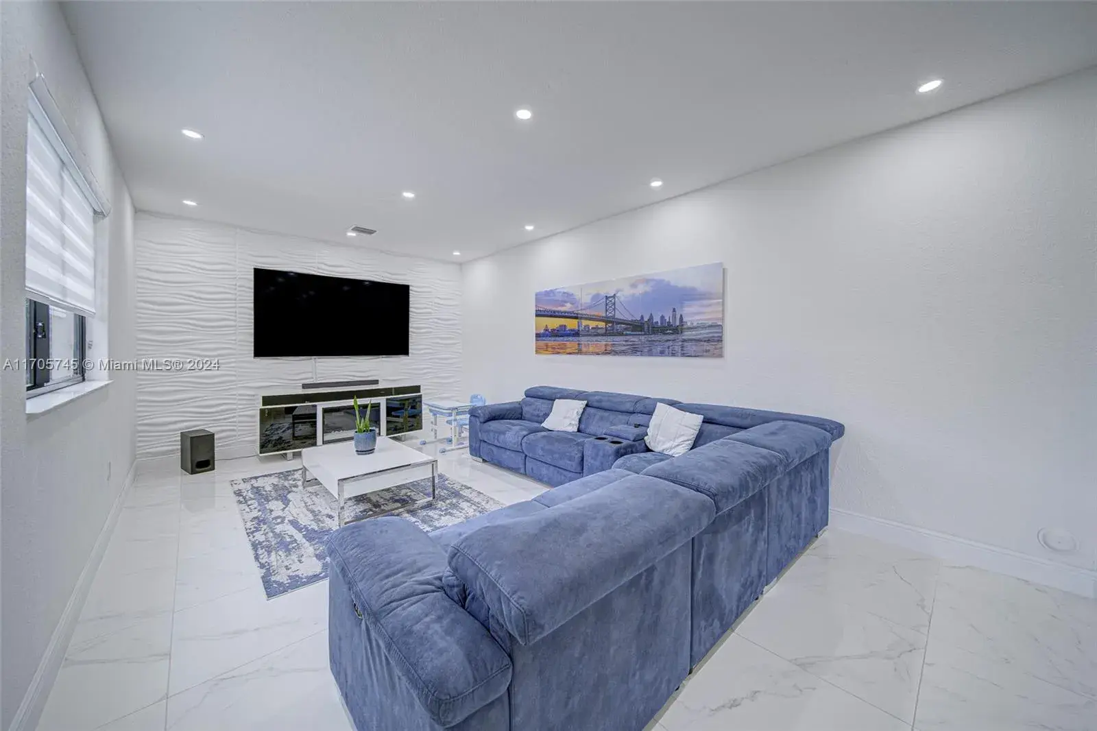 4450 SW 164th Ave, Miami FL 33185