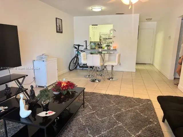 4130 NW 88th Ave # 207, Coral Springs FL 33065