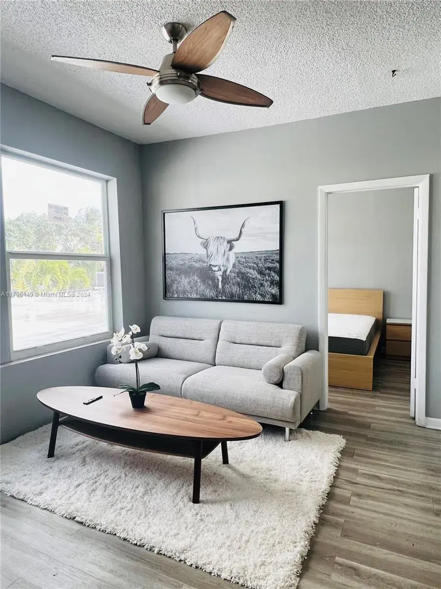 2 bedroom 2 bath for sale at 1320 Drexel Ave # 305, Miami Beach FL 33139