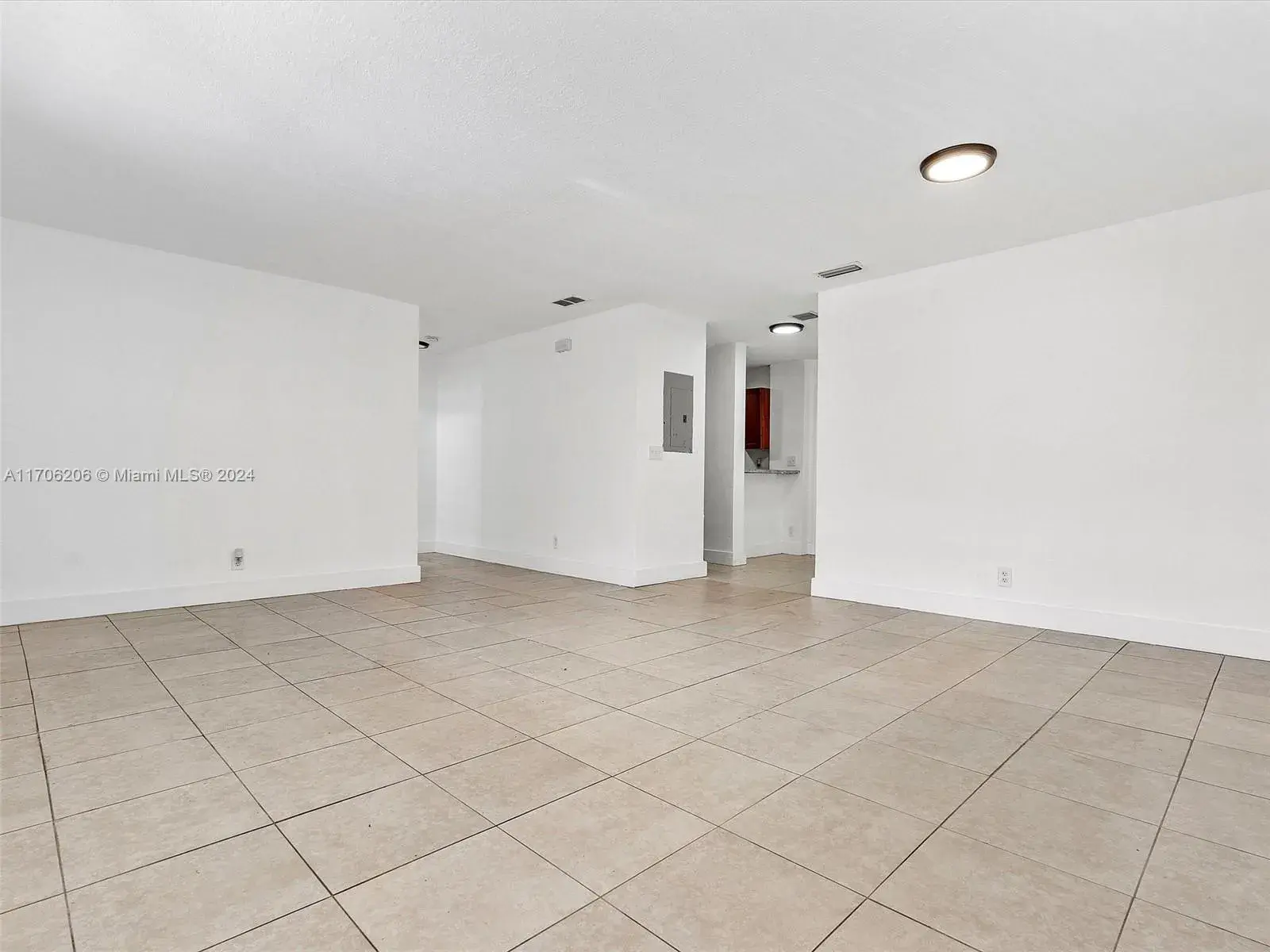 2774 NW 131st St, Opa-Locka FL 33054