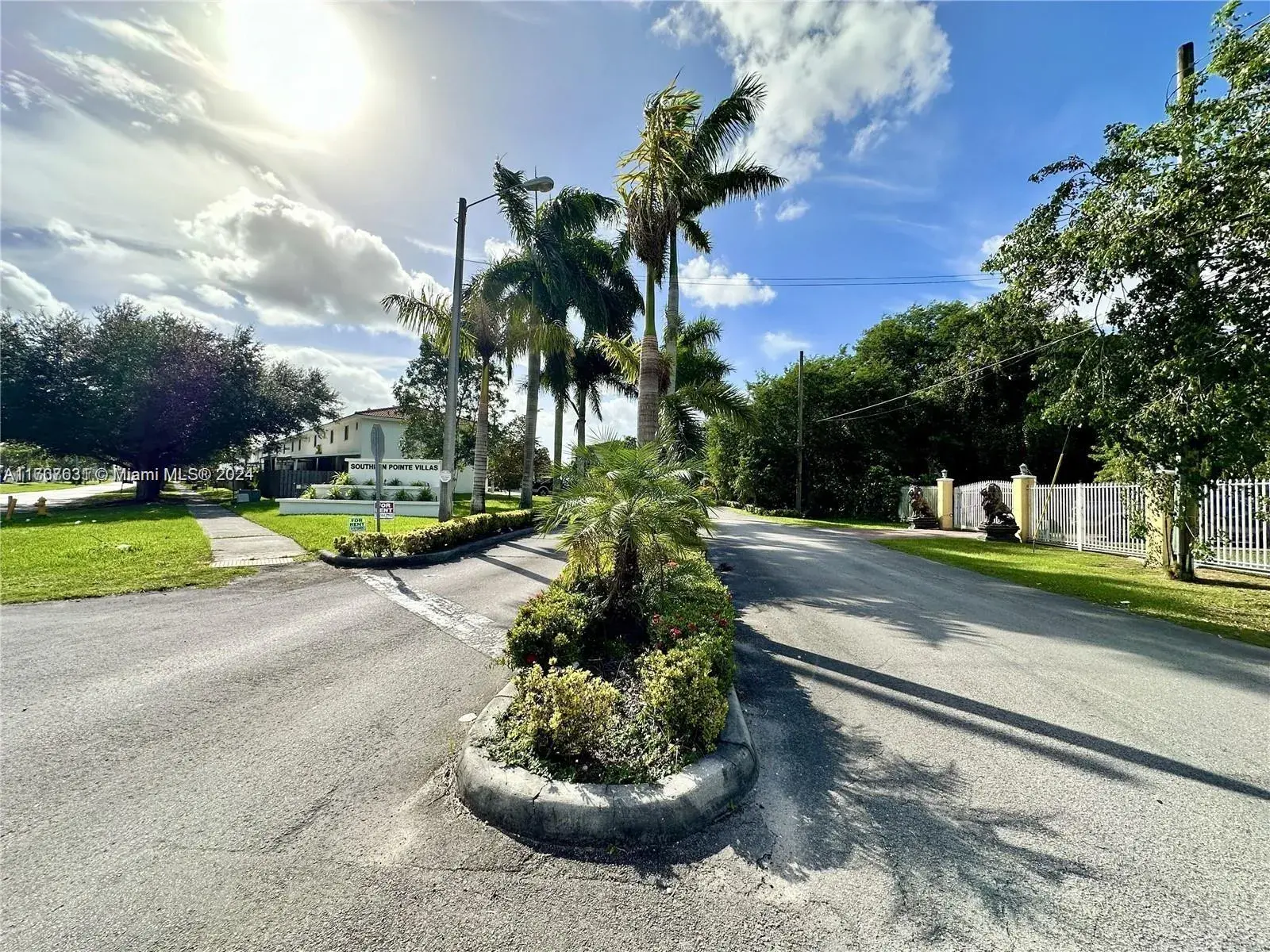 634 SW 2nd Pl # 0, Florida City FL 33034