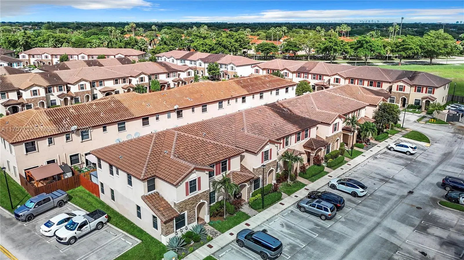 15067 SW 116th St, Miami FL 33196
