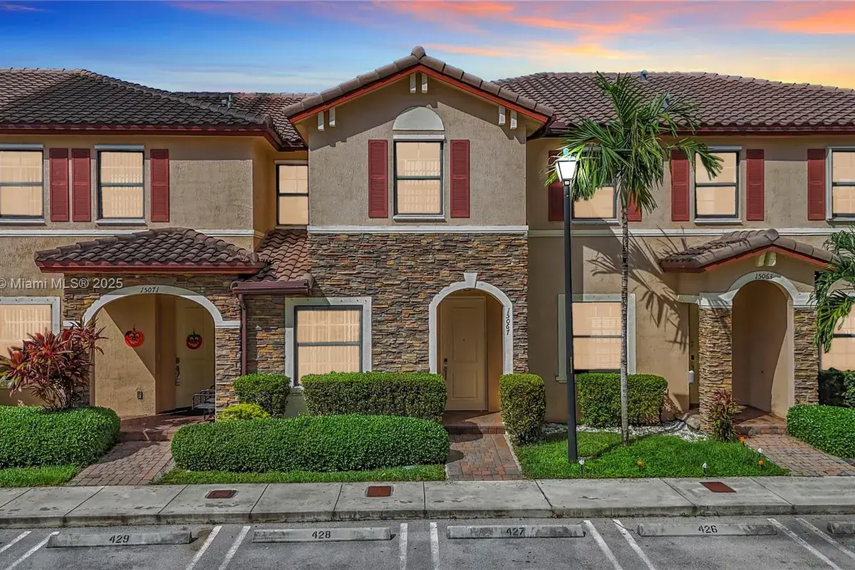 15067 SW 116th St, Miami FL 33196