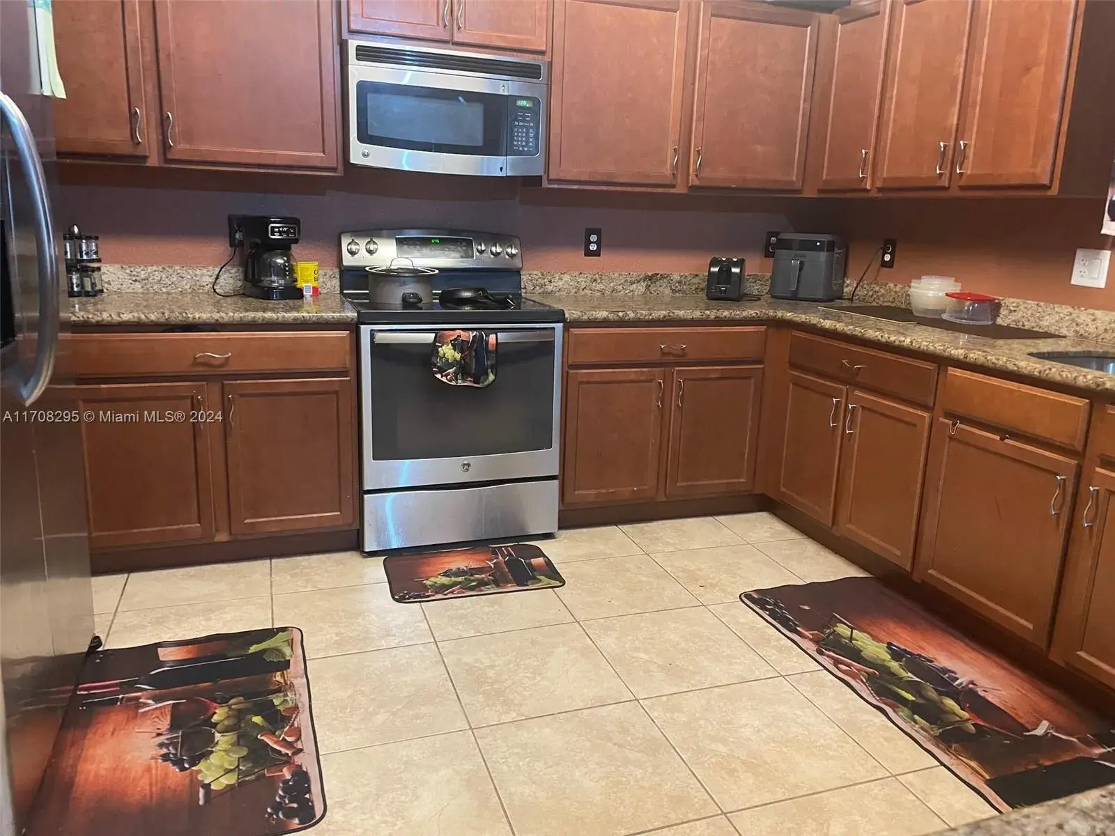 20627 NW 12th Ave, Miami Gardens FL 33169