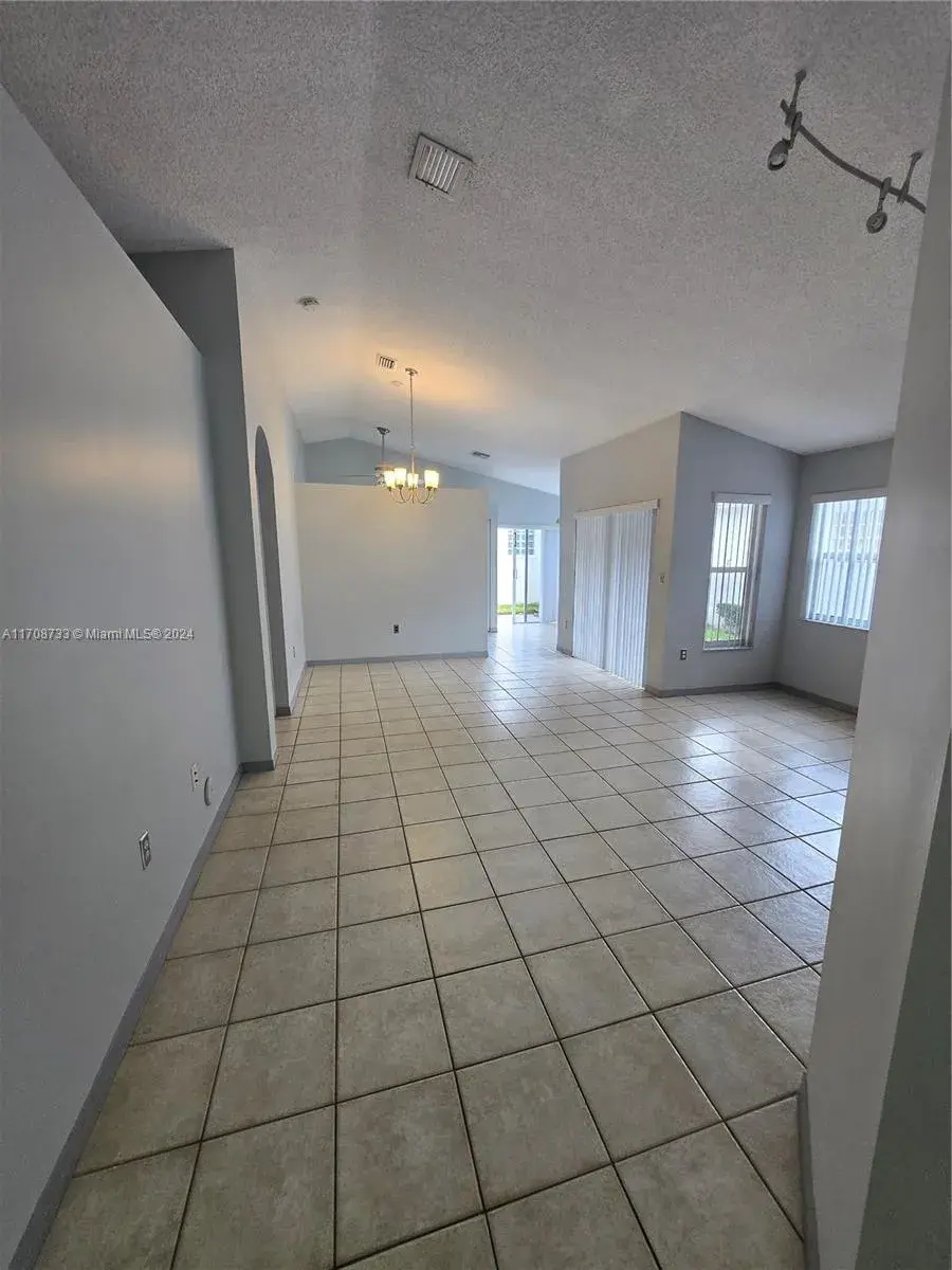 14331 SW 151st Ct, Miami FL 33196