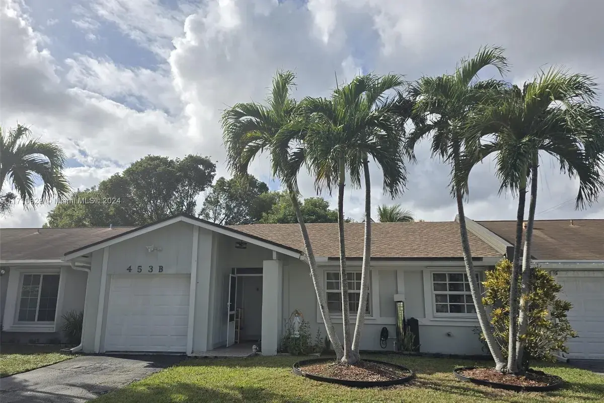453 Lakewood Cir # B, Margate FL 33063