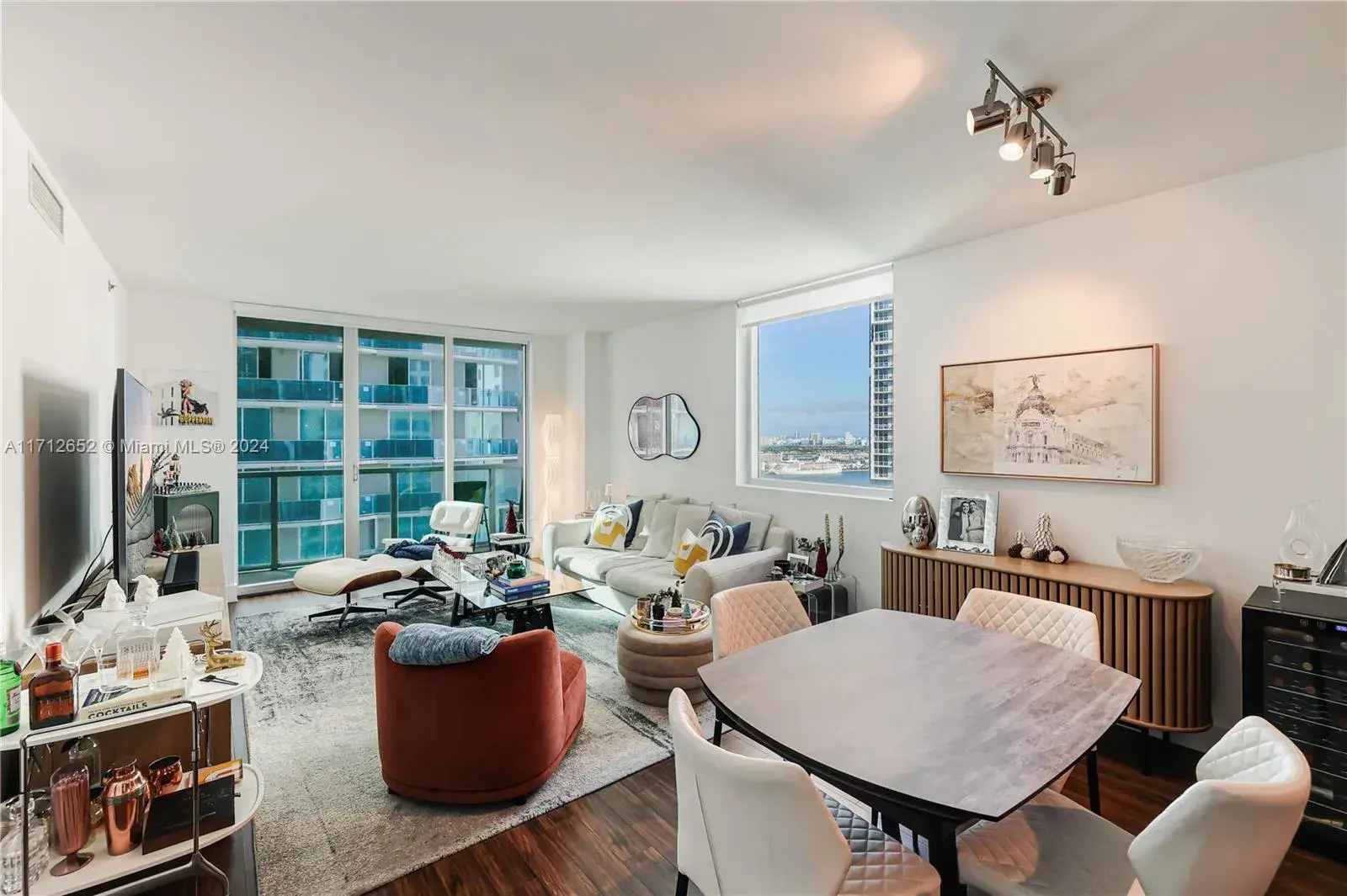 55 SE 6th St # 3407, Miami FL 33131