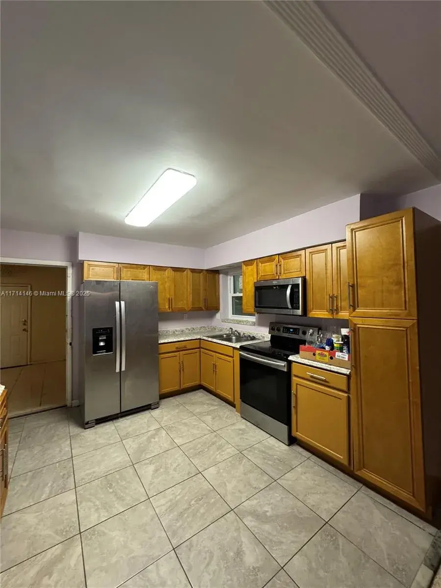 4511 NW 174th Dr, Miami Gardens FL 33055