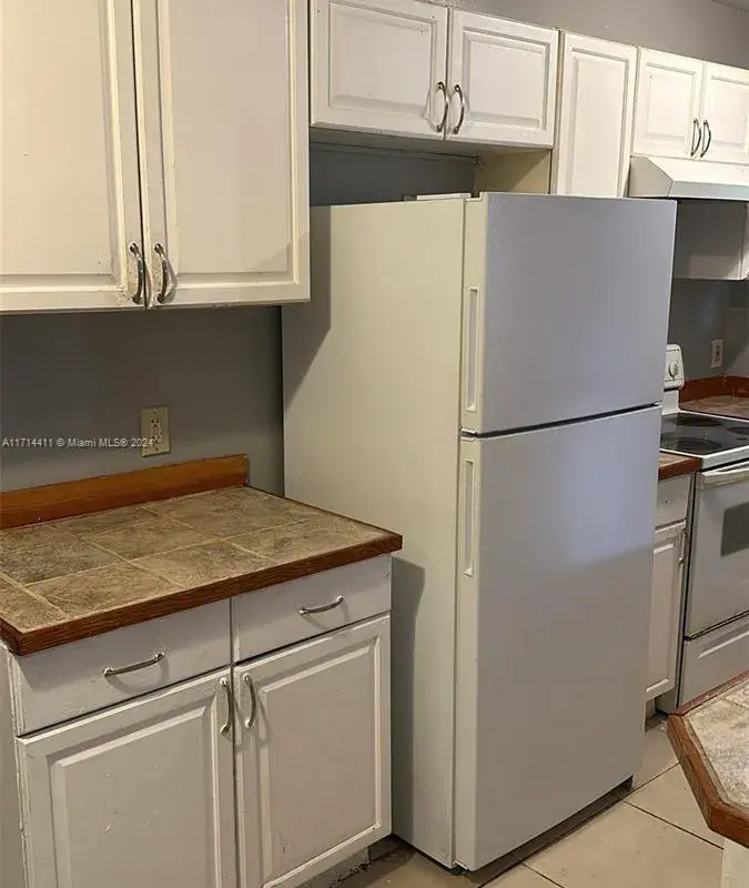14250 NW 22nd Ave # 1, Opa-Locka FL 33054