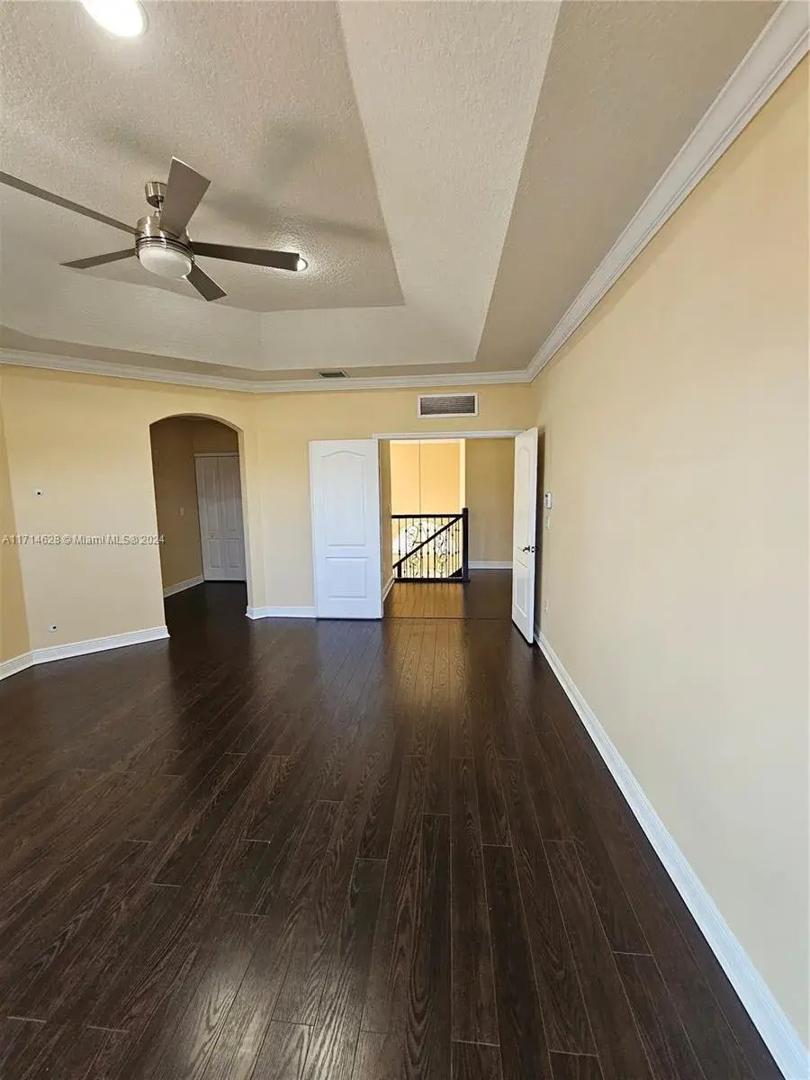 5721 SW 166th Ct, Miami FL 33193