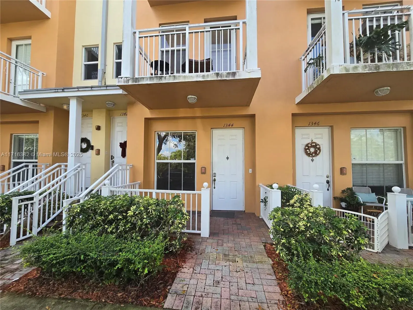 1 bedroom 1 bath Residential Lease for rent at 1344 SW 2nd Ct # 1344, Fort Lauderdale FL 33312