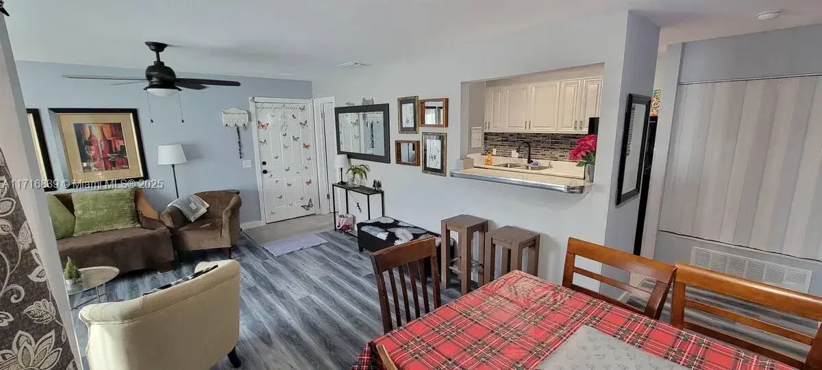 1 bedroom 1 bath Residential for sale at 13285 ARBOR POINTE CIR, Tampa FL 33617
