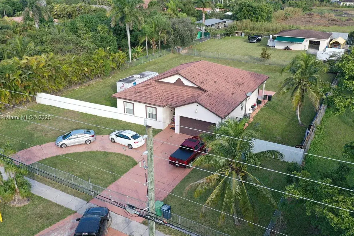 18575 SW 216th St, Miami FL 33170