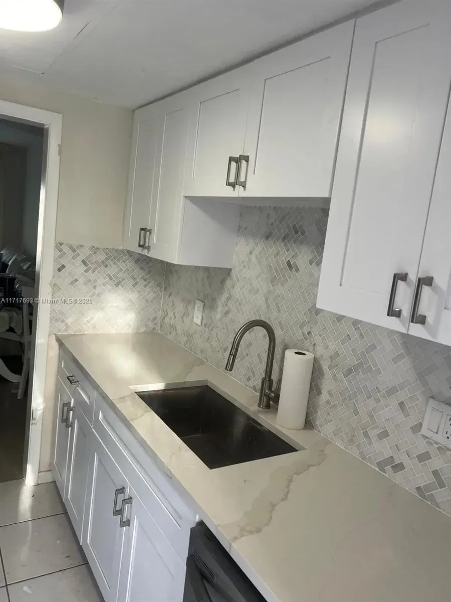 300 NE 20th St # 6060, Boca Raton FL 33431