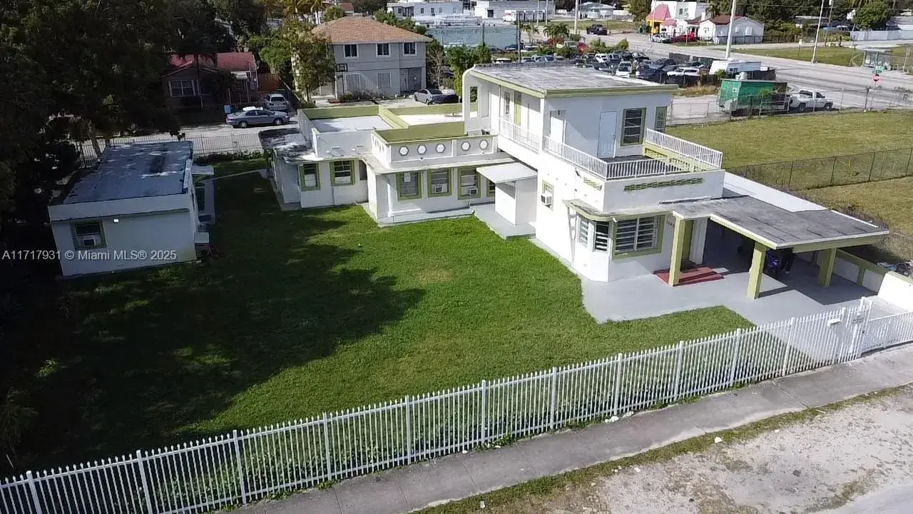 1 bedroom 1 bath Residential Lease for rent at 7802 NW 8th Ave # 2, Miami FL 33150