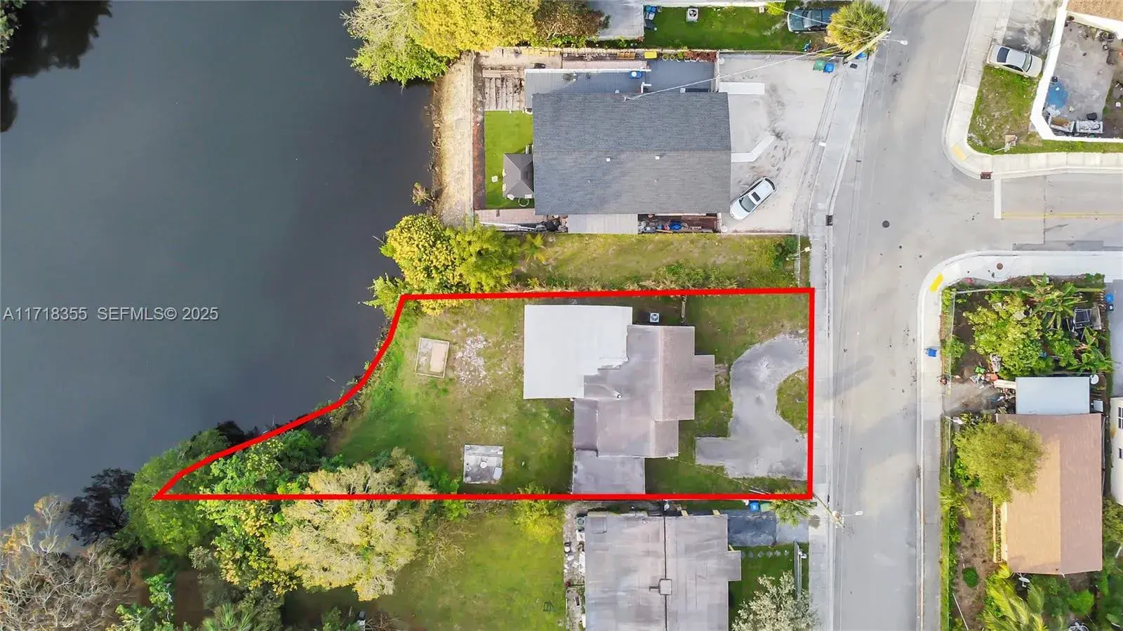 649 NW 24th Ave, Fort Lauderdale FL 33311