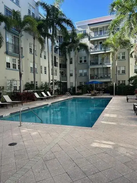 533 NE 3rd Ave # 404, Fort Lauderdale FL 33301