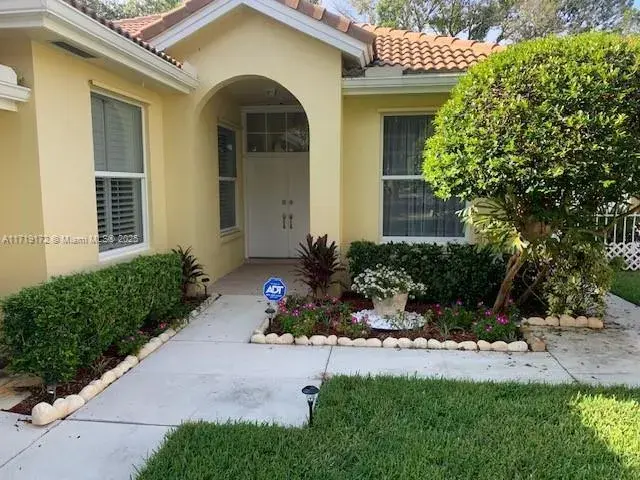 190 S Hampton Dr, Jupiter FL 33458