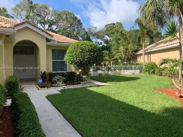 190 S Hampton Dr, Jupiter FL 33458