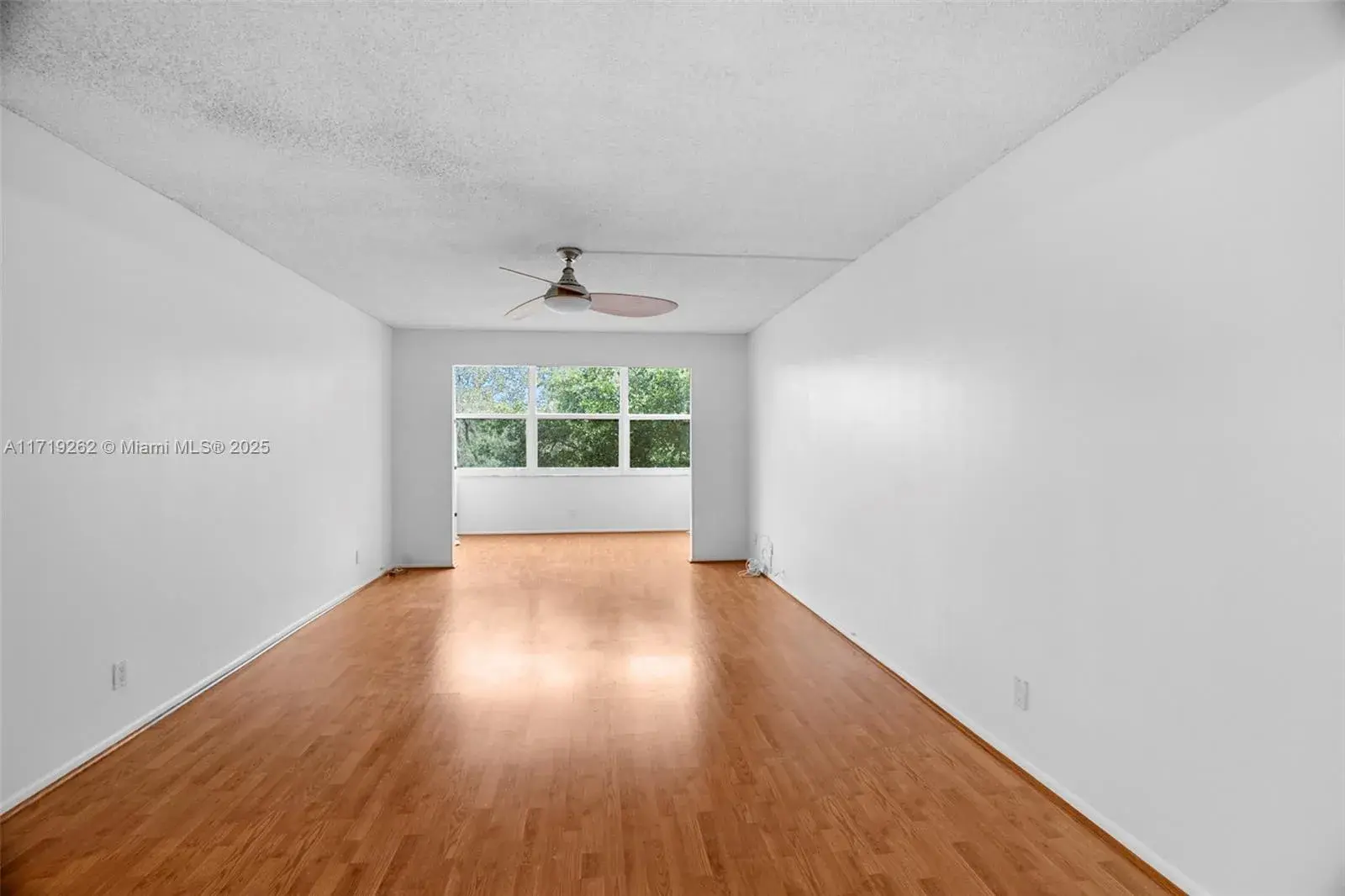 6700 Cypress Rd # 412, Plantation FL 33317