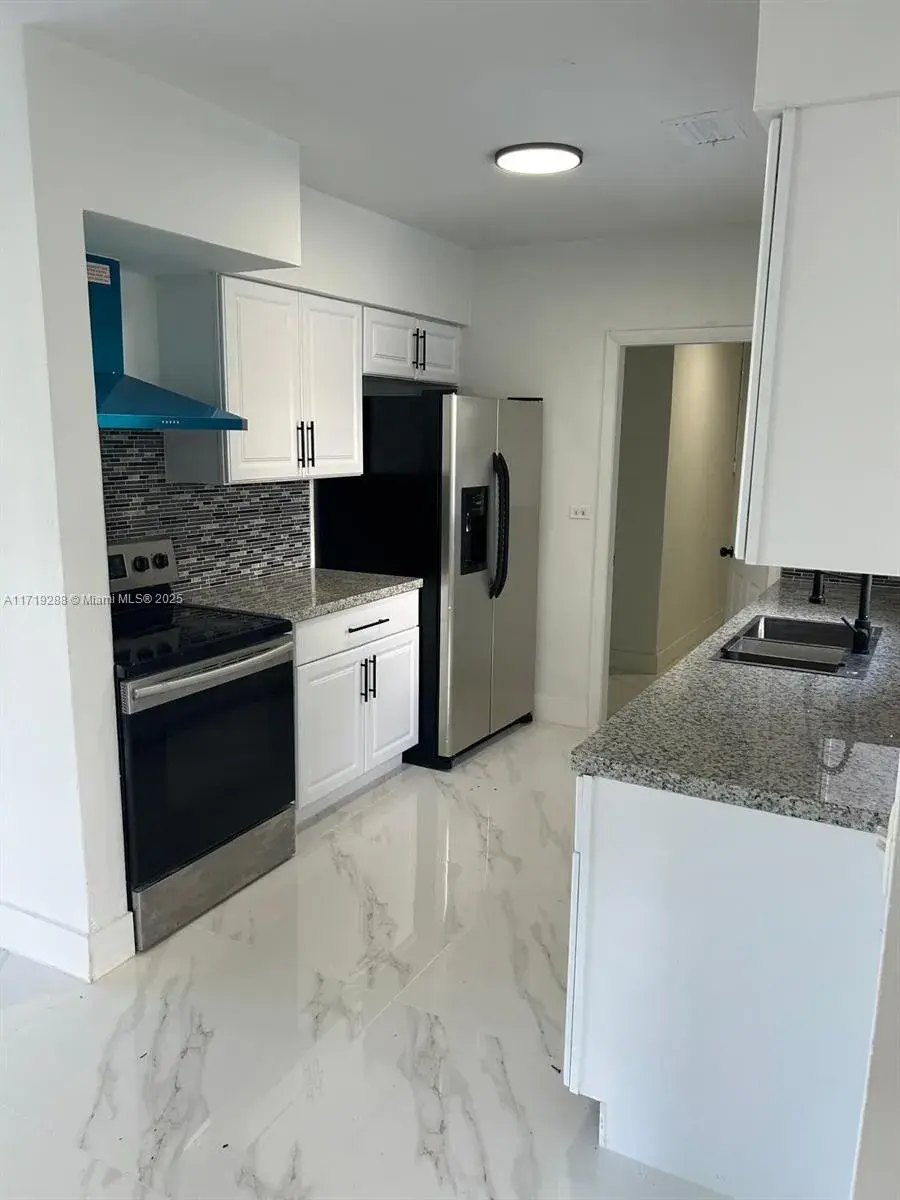 19311 NW 39th Ct, Miami Gardens FL 33055