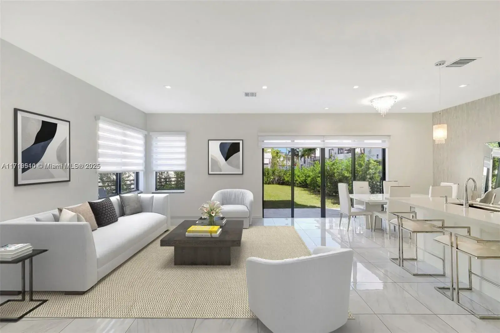 4 bedroom 3 bath Residential for sale at 8261 NW 48th Ter, Doral FL 33166-5691