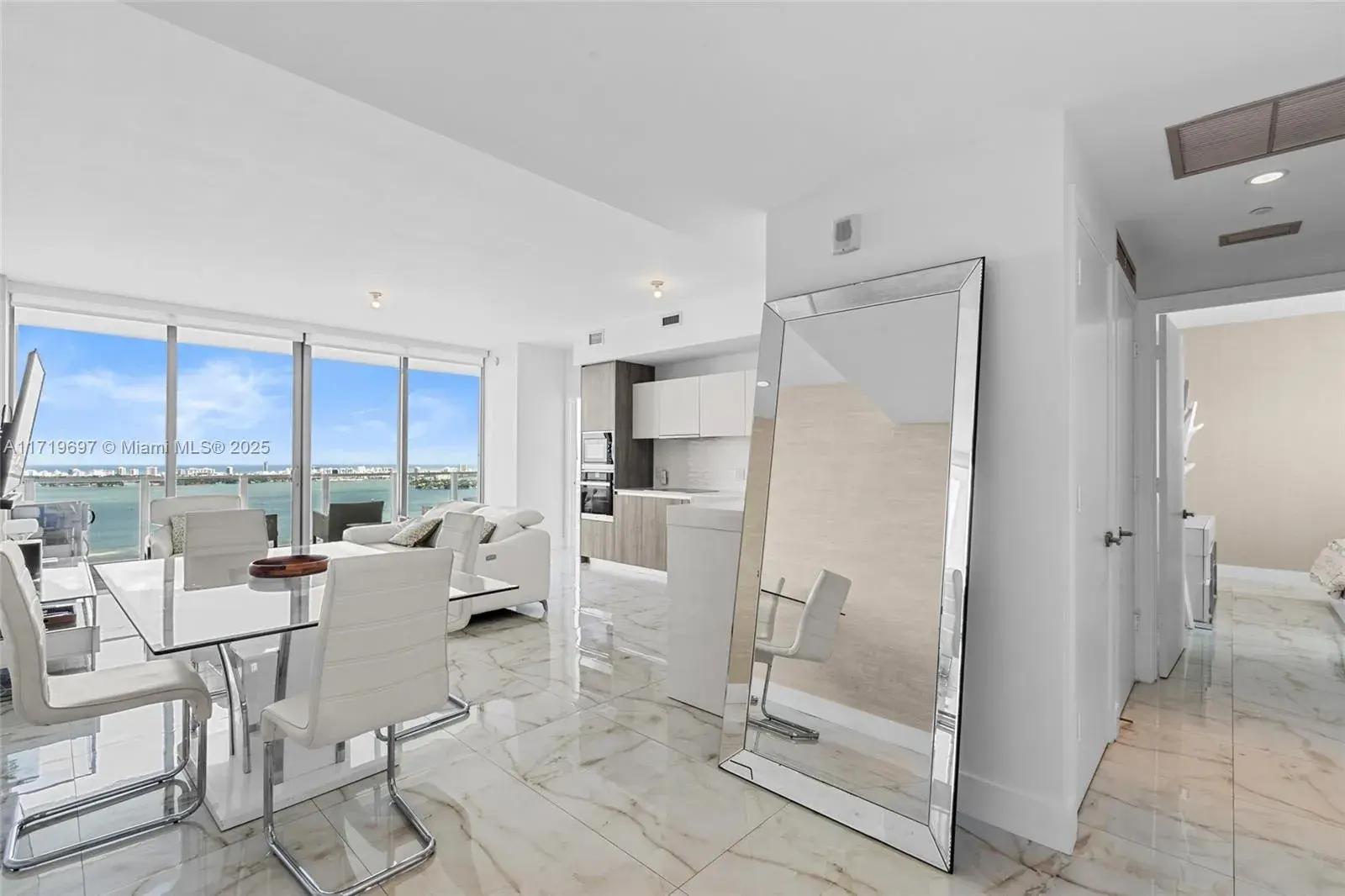 2900 NE 7th Ave # 4104, Miami FL 33137