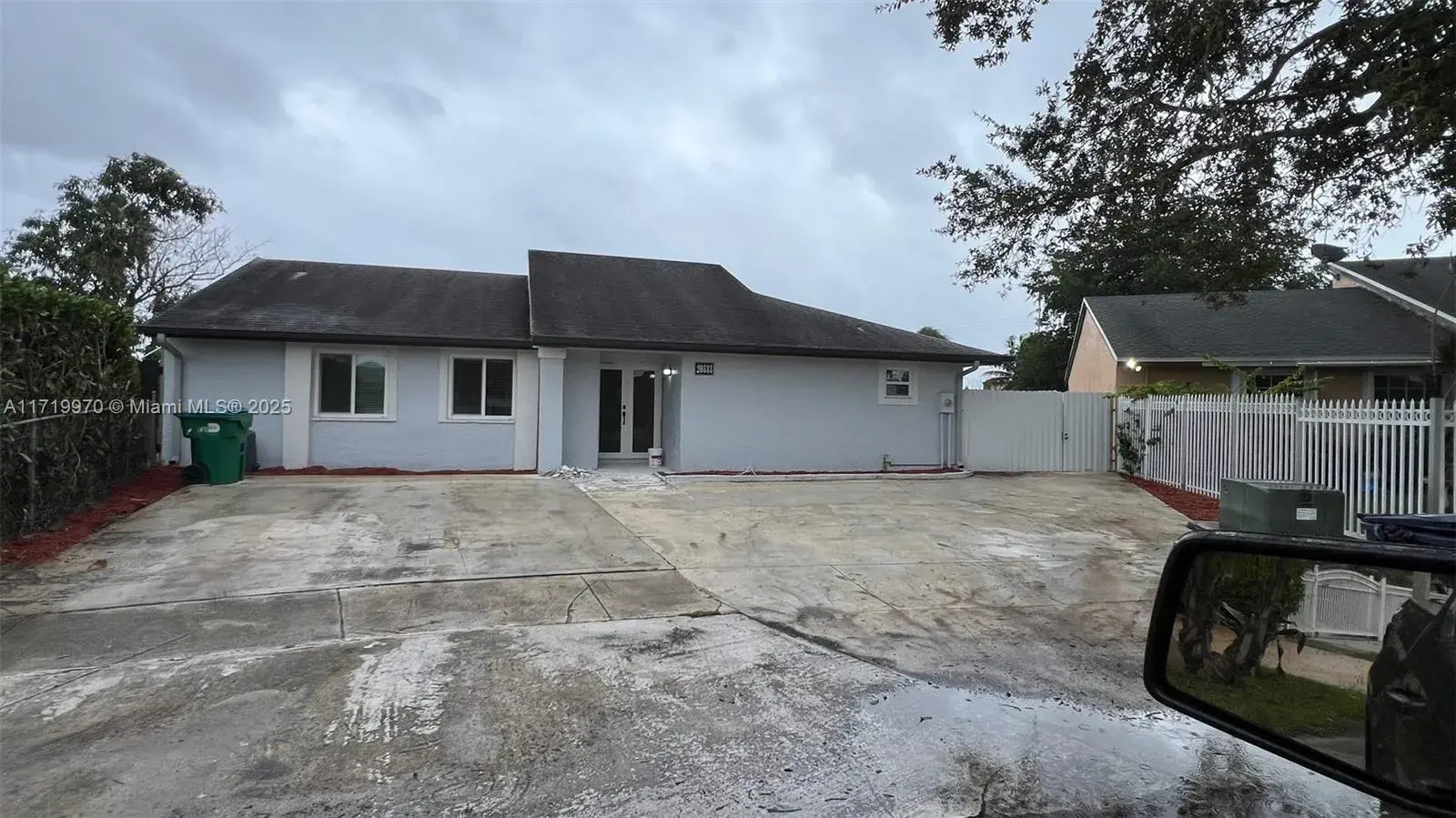 20333 SW 122nd Pl, Miami FL 33177