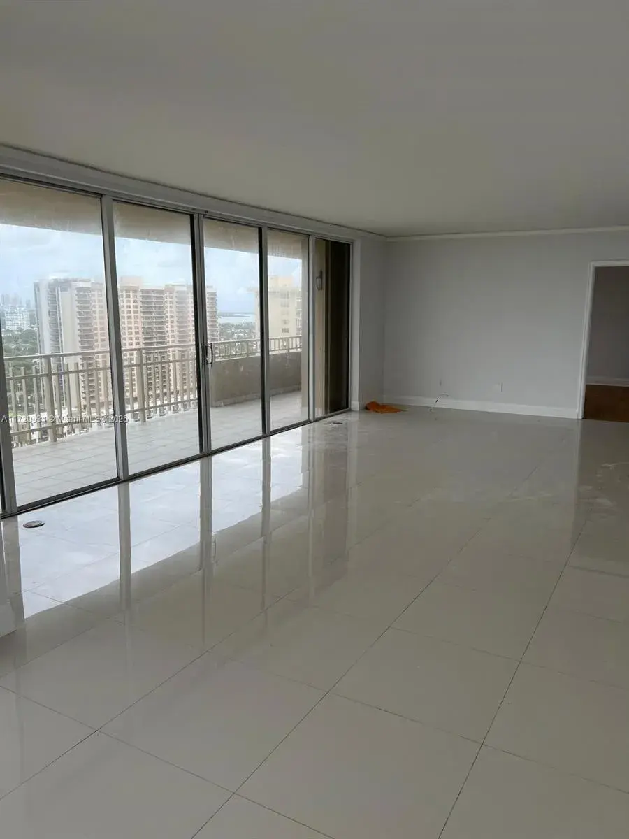 11113 Biscayne Blvd # 1952, Miami FL 33181