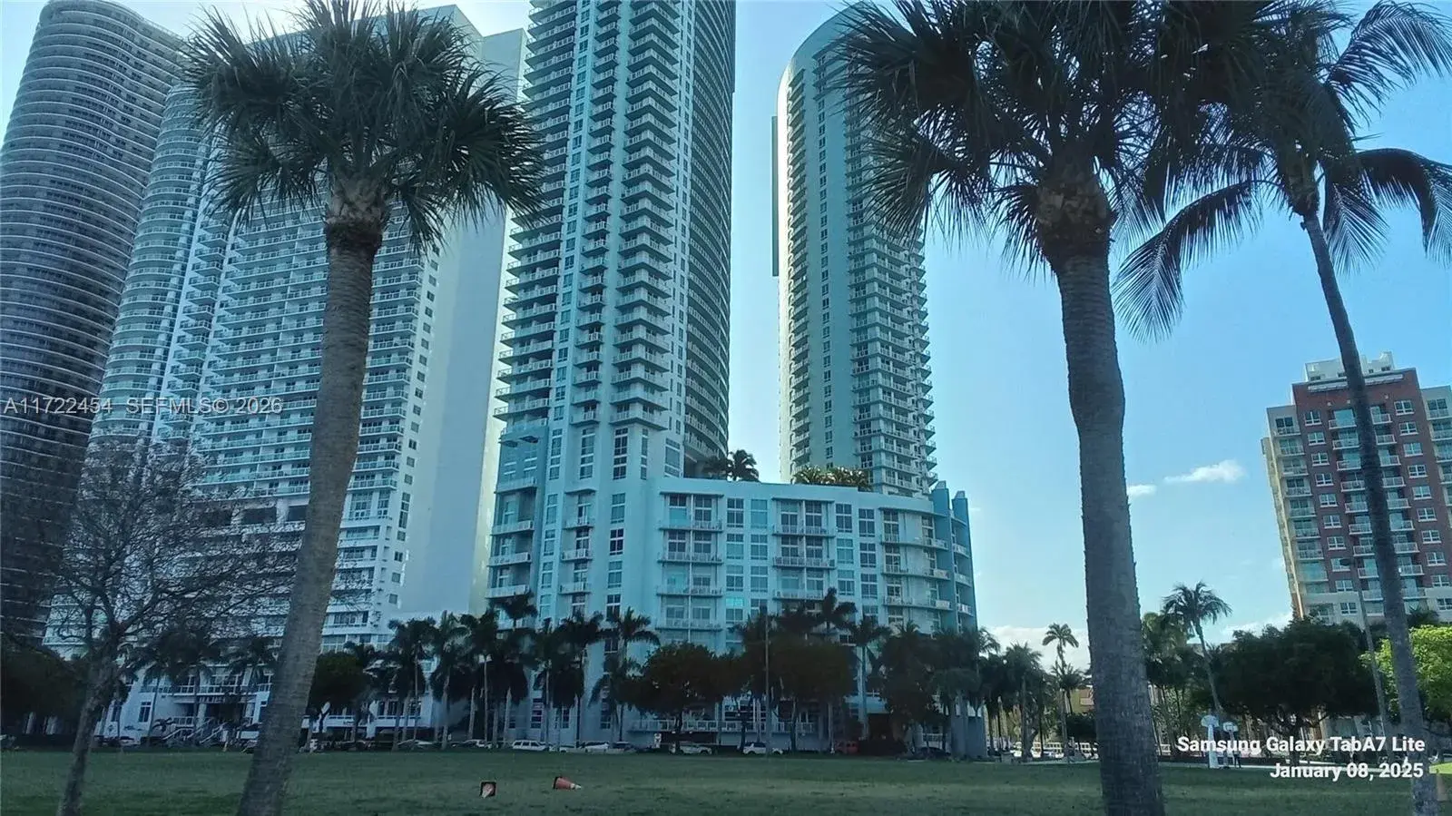 2 bedroom 2 bath Residential for sale at 1900 Bayshore Dr # 3518, Miami FL 33132