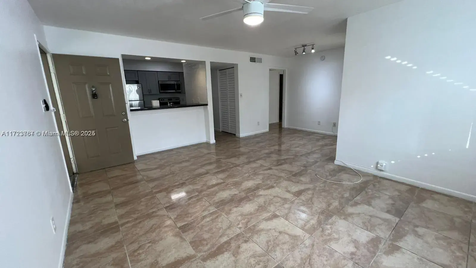 630 S Park Rd # 3, Hollywood FL 33021
