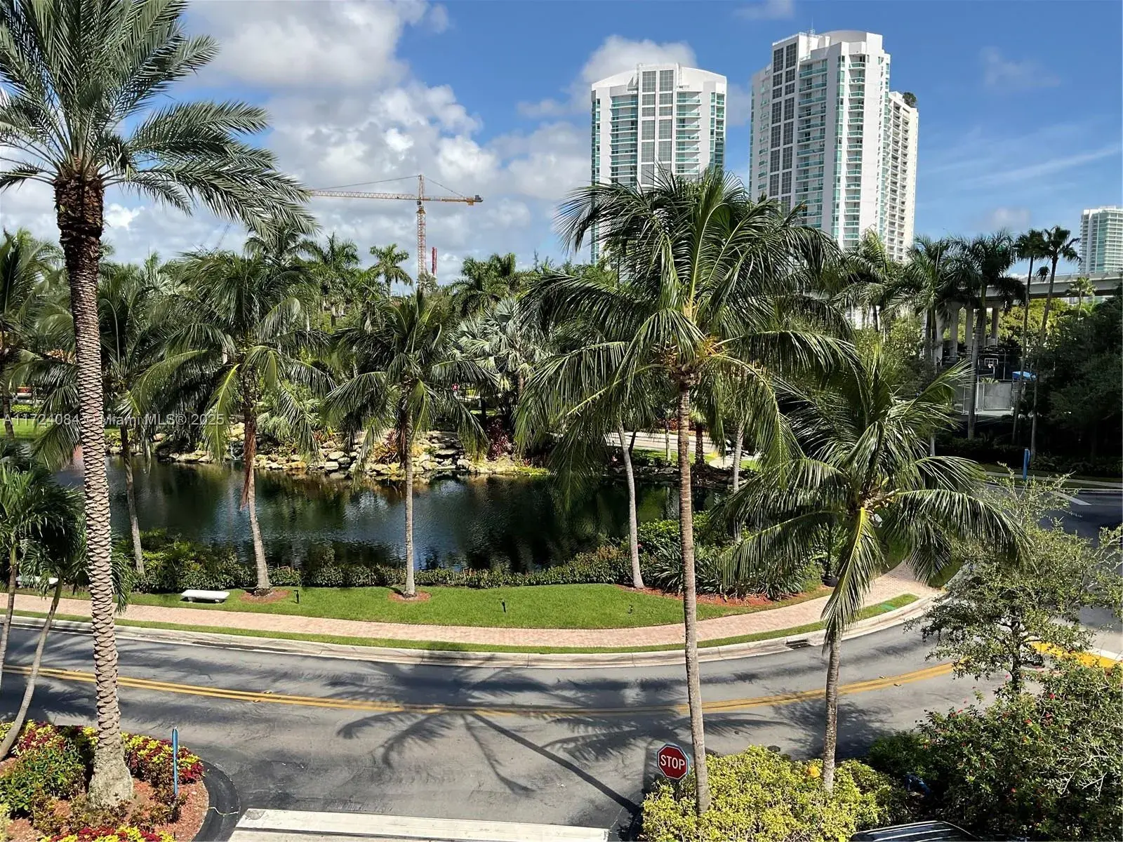 2 bedroom 2 bath Residential Lease for rent at 19101 NE 36th Ct # 407, Aventura FL 33180
