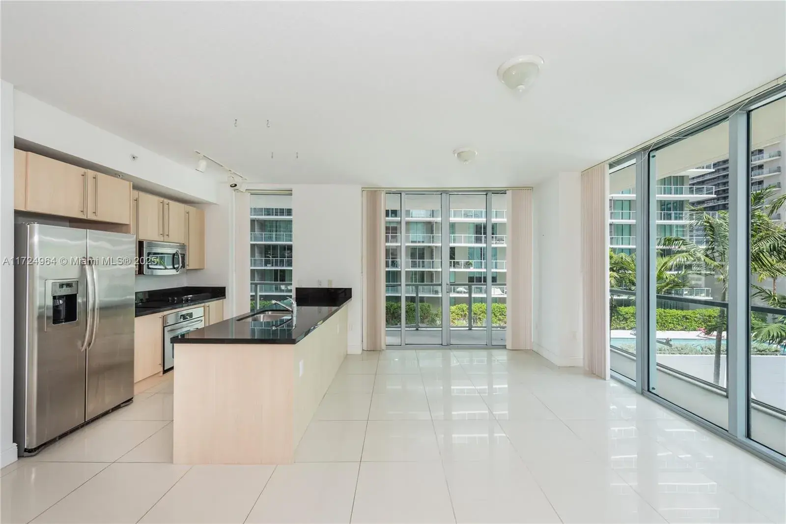 79 SW 12th St, Miami FL 33130